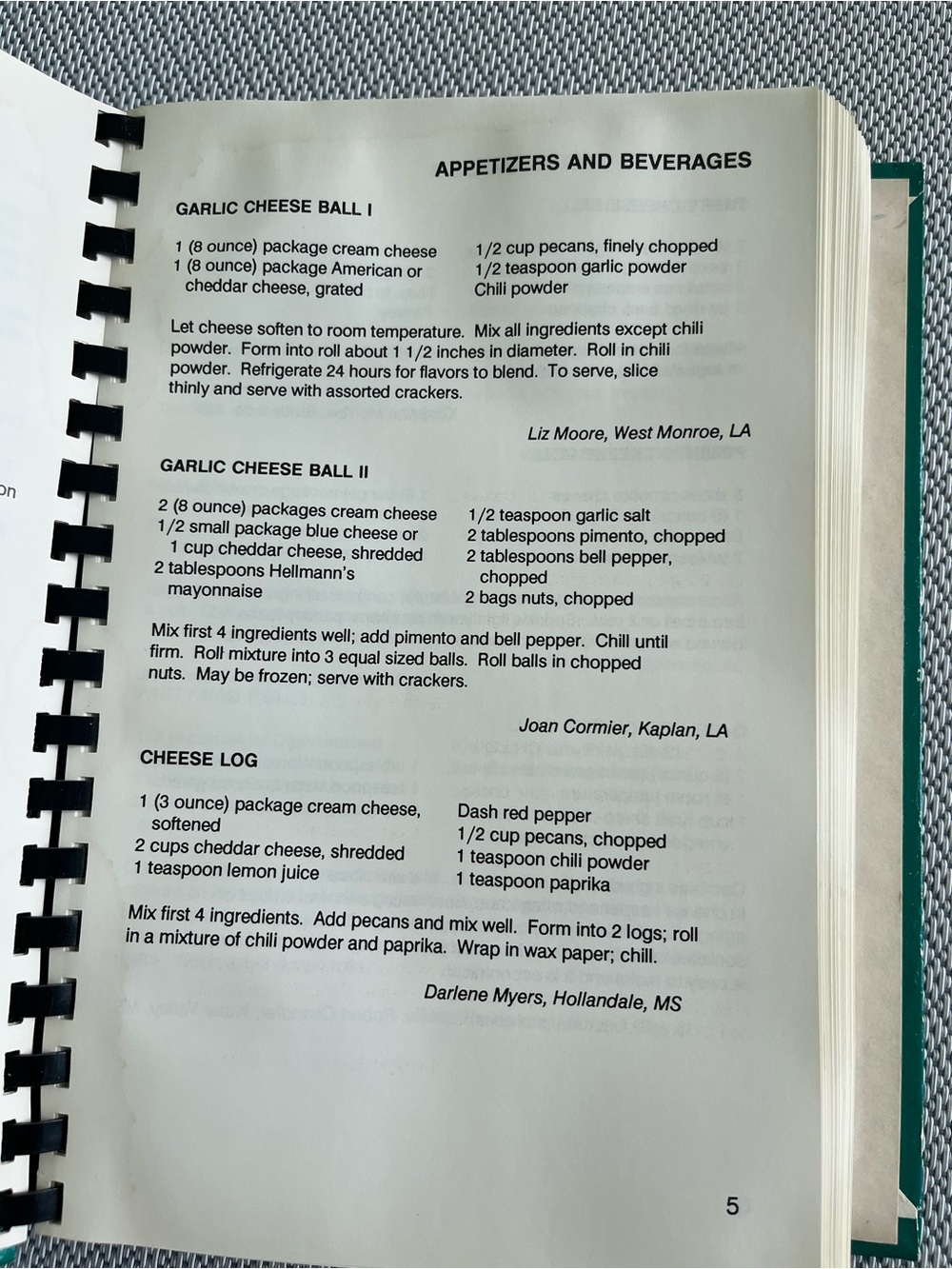 Vintage Country Kitchen Cookbook - Picture 3 of 5